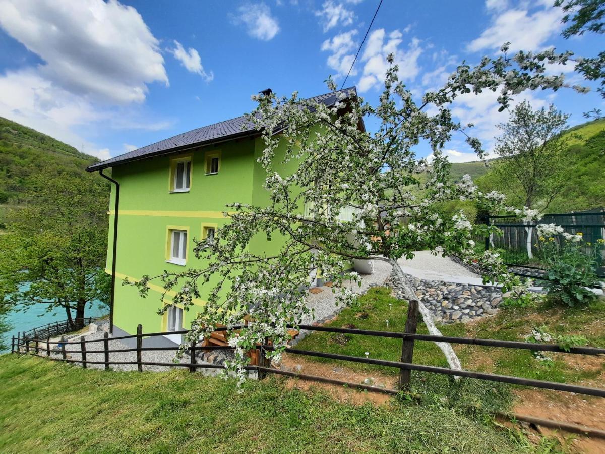 Apartmani Vila Na Drini Foca Bagian luar foto