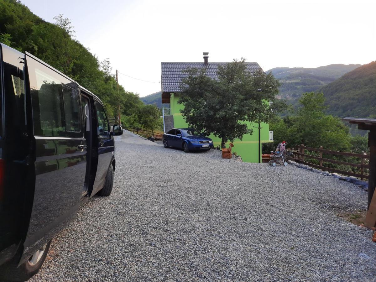 Apartmani Vila Na Drini Foca Bagian luar foto
