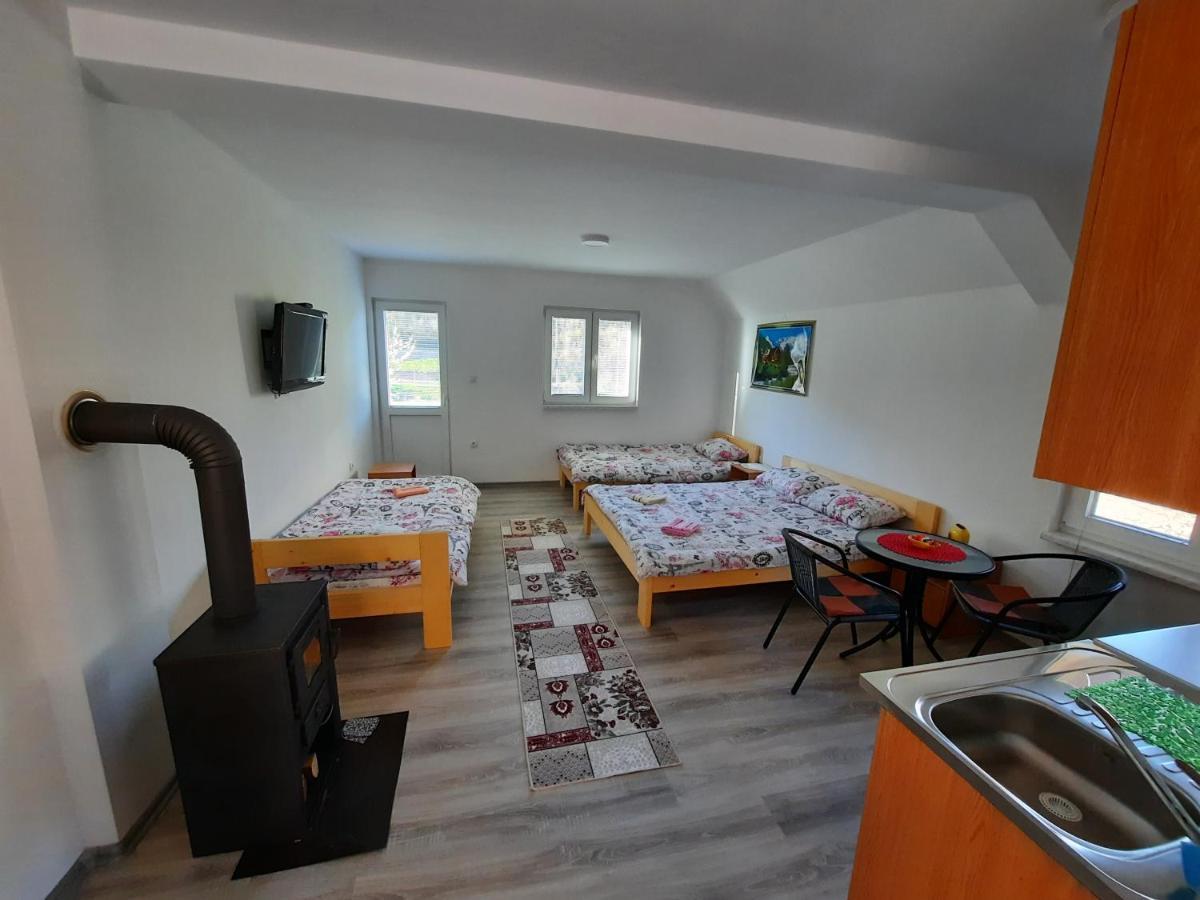 Apartmani Vila Na Drini Foca Bagian luar foto