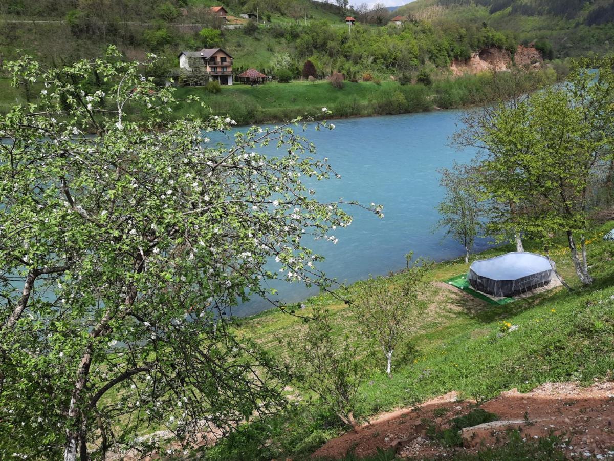 Apartmani Vila Na Drini Foca Bagian luar foto