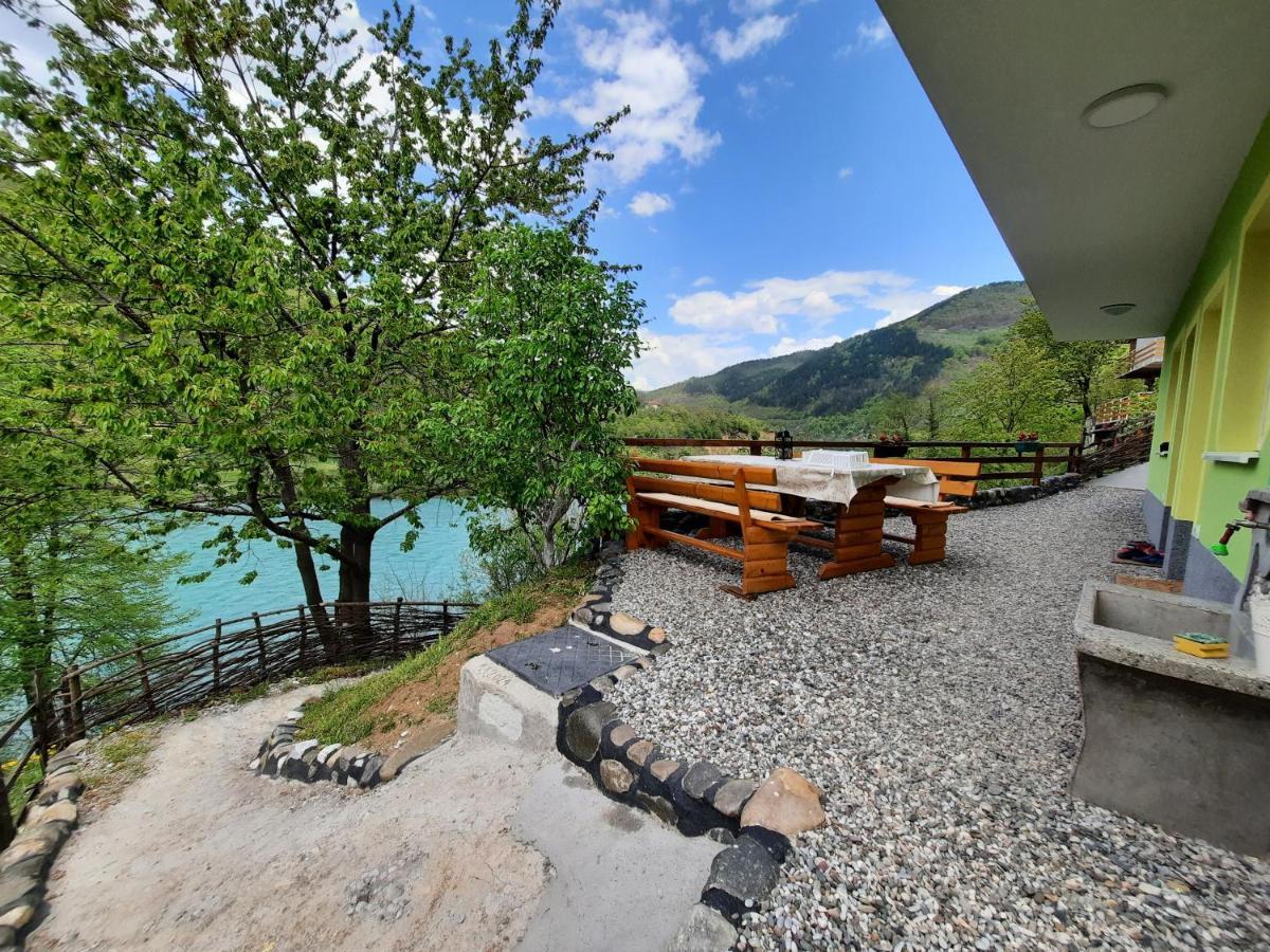 Apartmani Vila Na Drini Foca Bagian luar foto