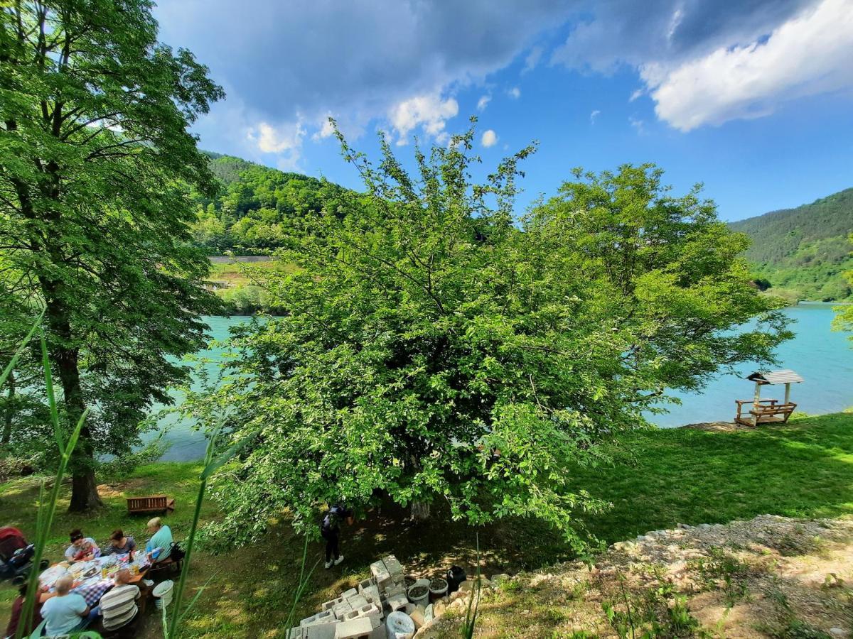Apartmani Vila Na Drini Foca Bagian luar foto
